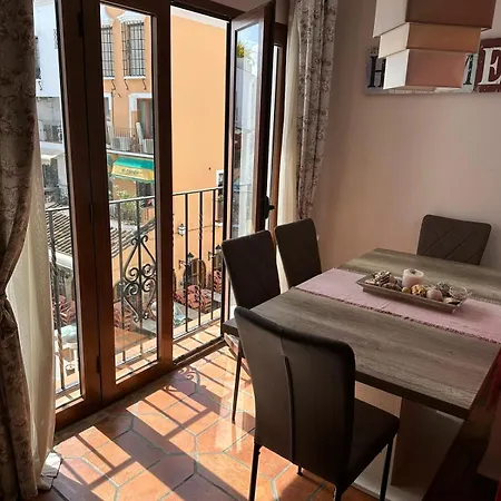 Nerja's Center Apartment *